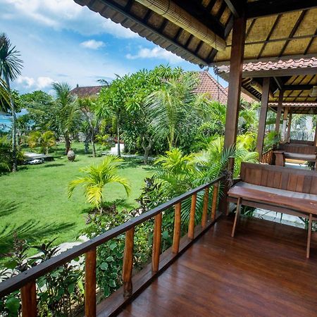 D'Muncuk Huts Lembongan Hotel Exterior photo