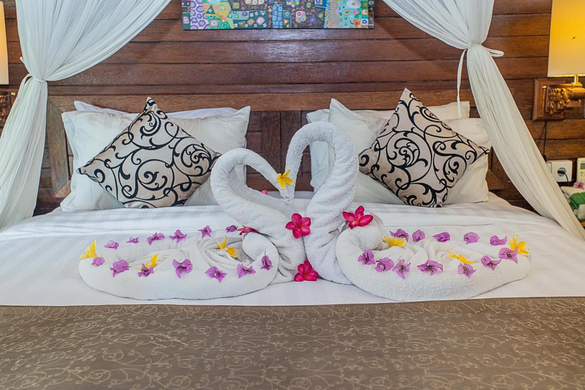 D'Muncuk Huts Lembongan Hotel Exterior photo