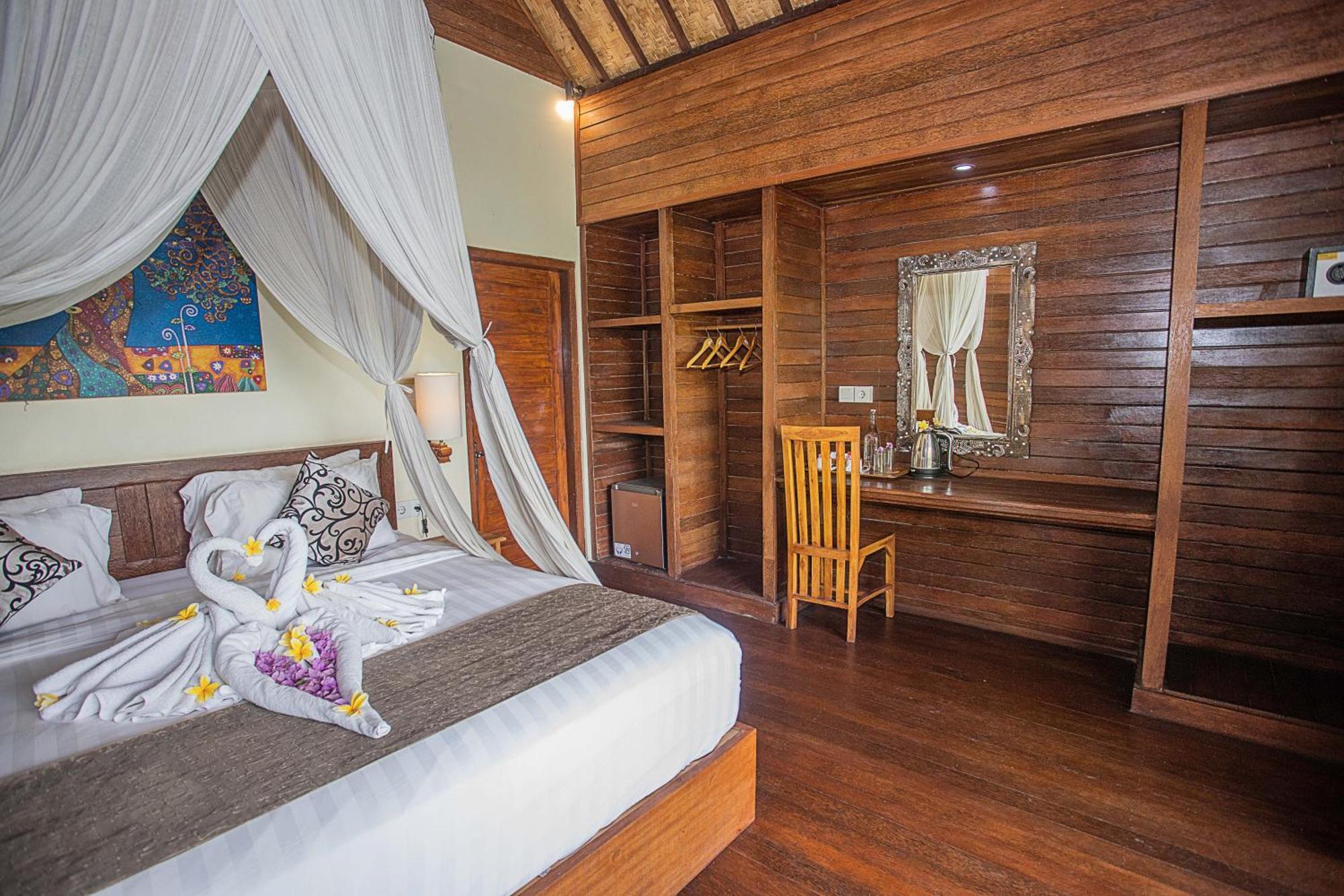 D'Muncuk Huts Lembongan Hotel Exterior photo